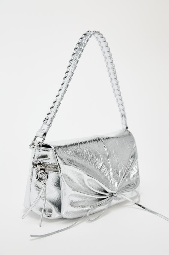 METALLIC GATHERED SHOULDER BAG